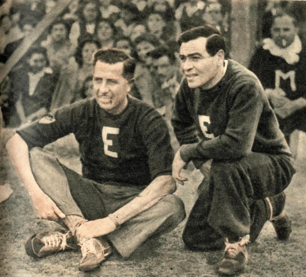 Imagen  Dos altísimos valores paraguayos actúan ahora en nuestros fields como entrenadores: Fleitas Solich y Rivas, revelados ambos en 1921. 