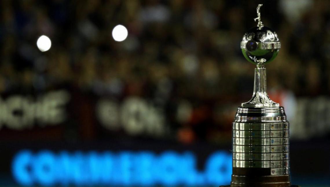 Imagen Hoy comienza la edición número 60 de la competición más importante de América. Tiene como máximo ganador a Independiente con 7 títulos.
