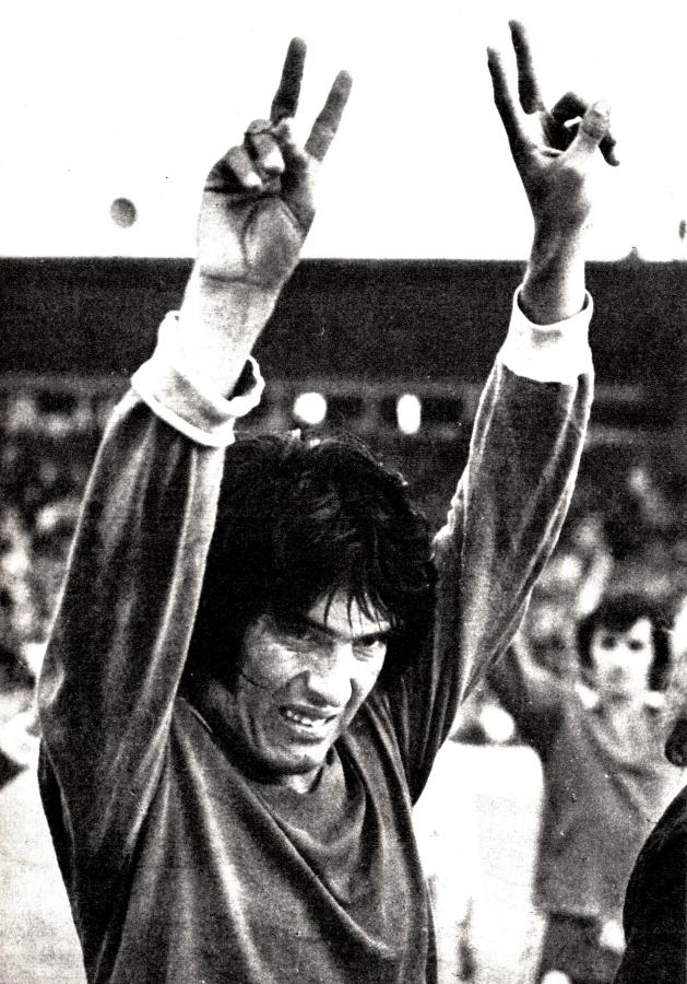 Imagen Galván ganó 11 títulos con Independiente, entre los que se destacan 4 Libertadores y 1 Intercontinental.