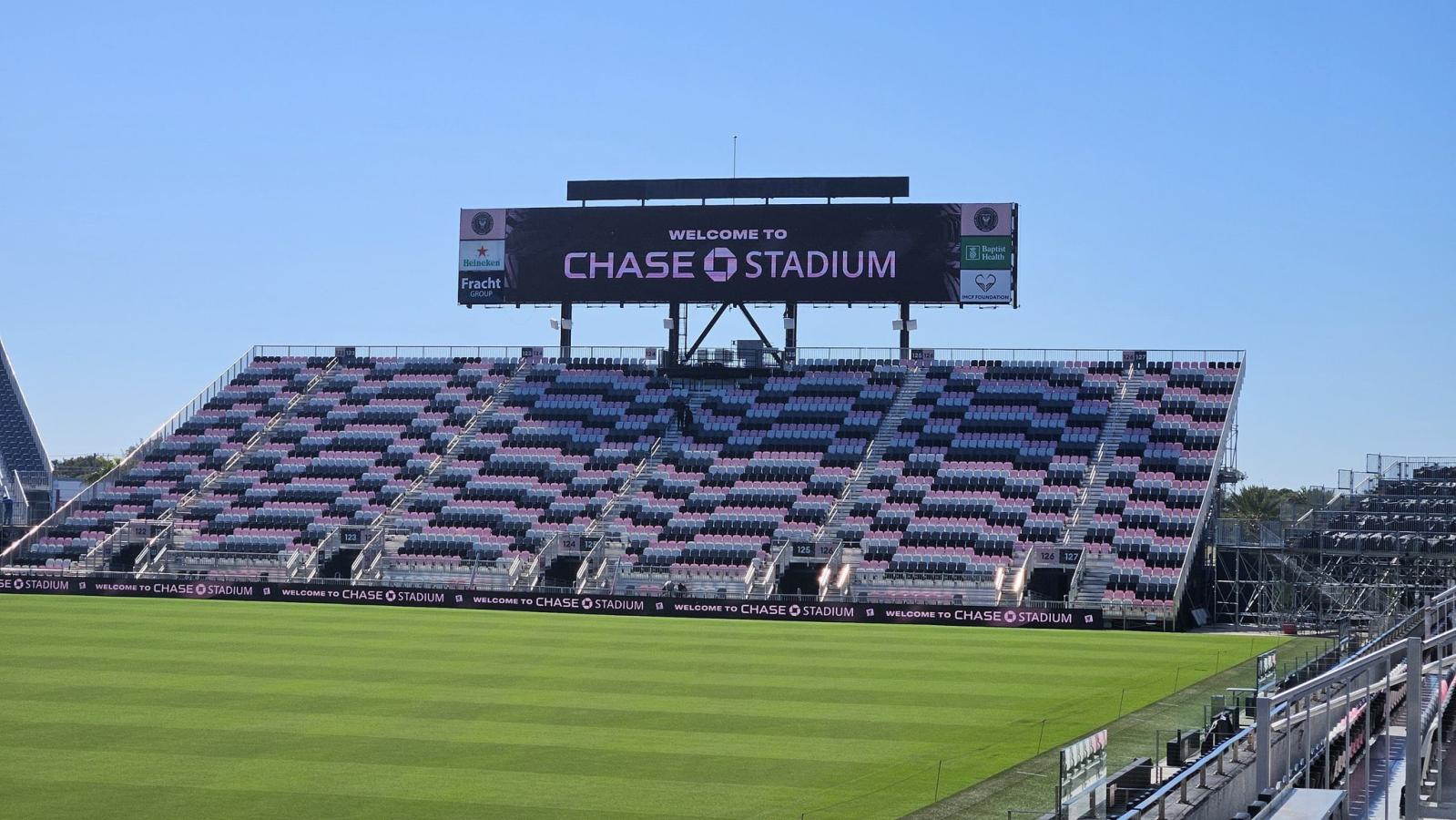 Imagen La nueva csa de Inter Miami pasó a llamarse Chase Stadium. Se incrementó la capacidad en 1200 asientos.