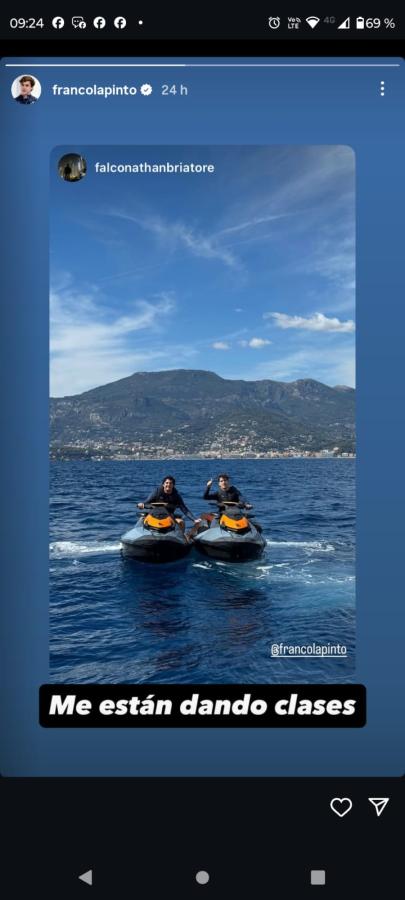 Imagen Colapinto y el hijo de Flavio Briatore se divirtieron con las motos de agua.