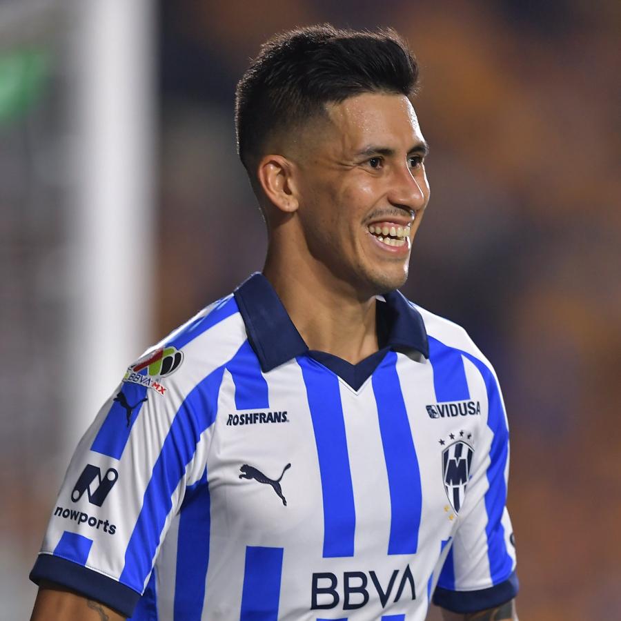 Imagen Maxi Meza sonríe porque cumplirá su sueña de jugar en River.
