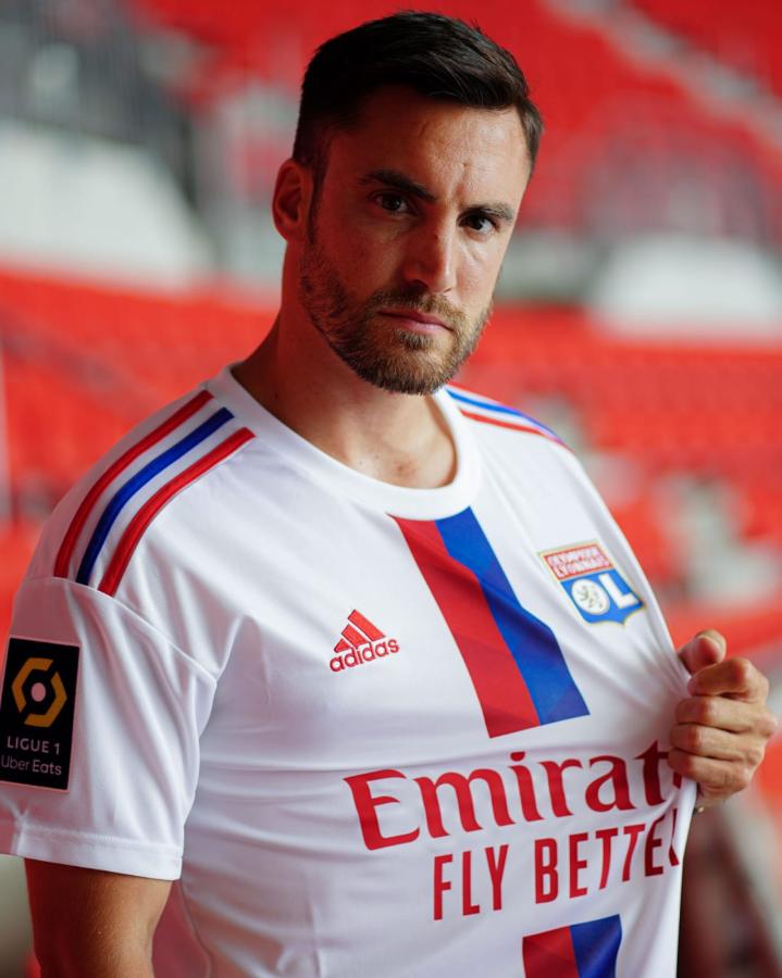 Imagen Tagliafico llegó a Olympique Lyon de Ajax por 4 millones de euros.