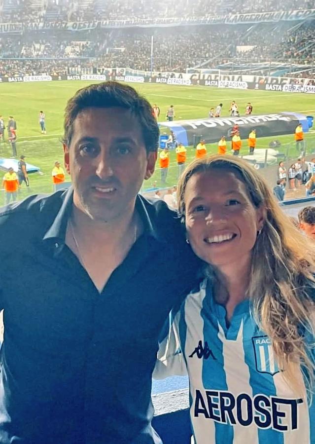 Imagen Diego Milito y Delfina Merino en el Cilindro de Avellaneda.