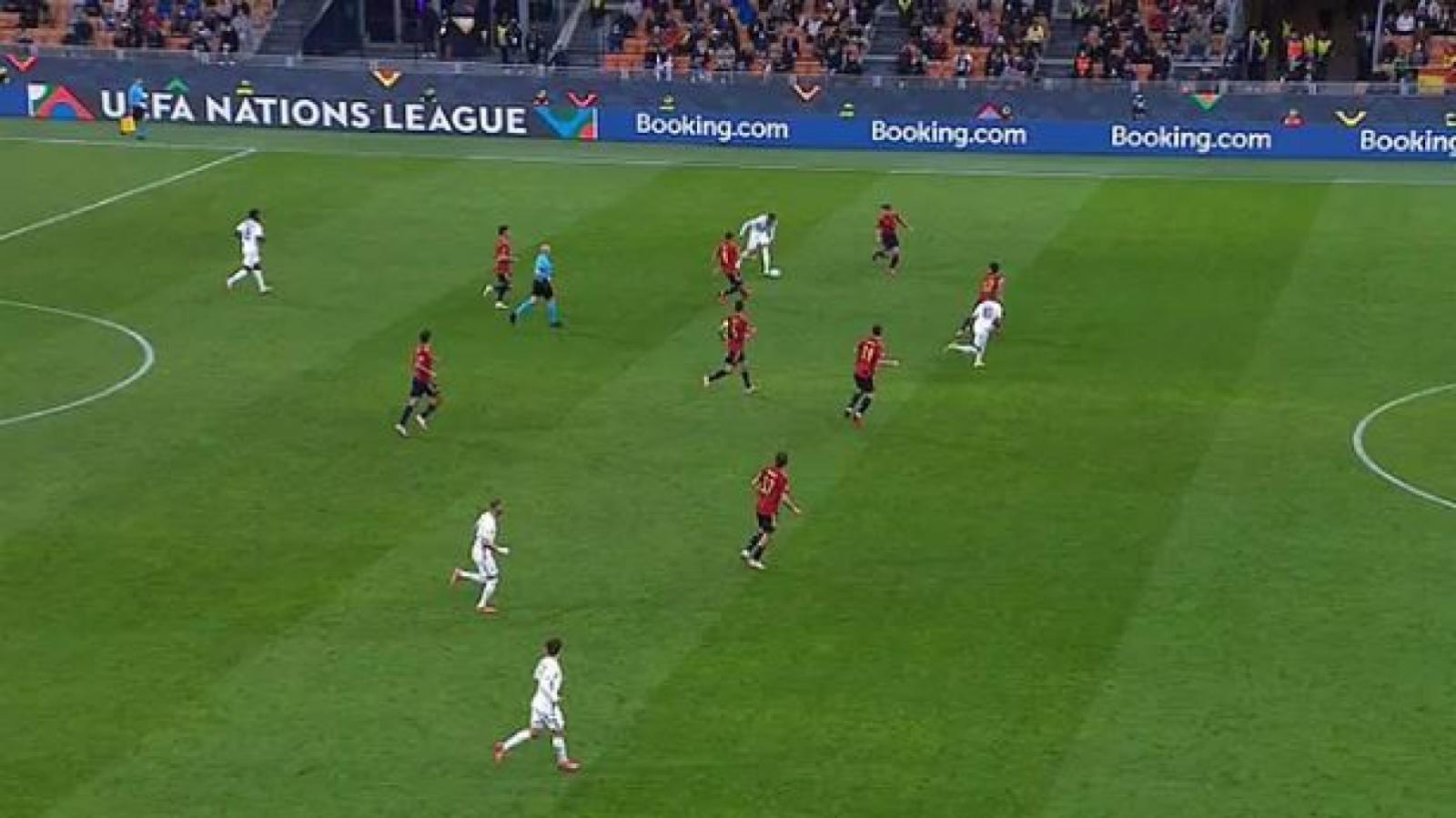 Imagen La ley Wenger podría revolucionar la manera en que se cobra el fuera de juego.
