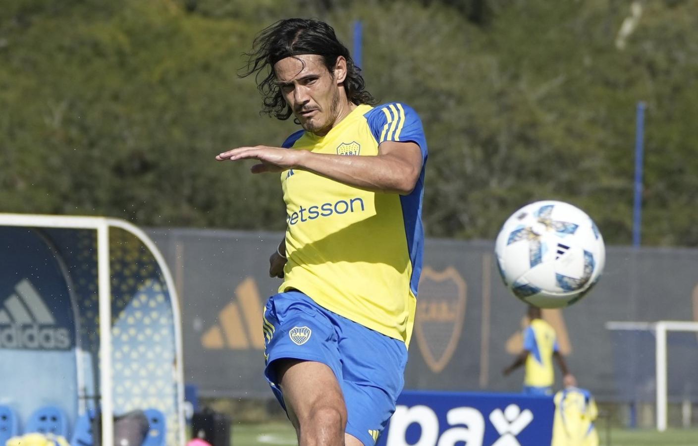 Imagen Edinson Cavani retornará tras la lesión sufrida ante San Lorenzo.