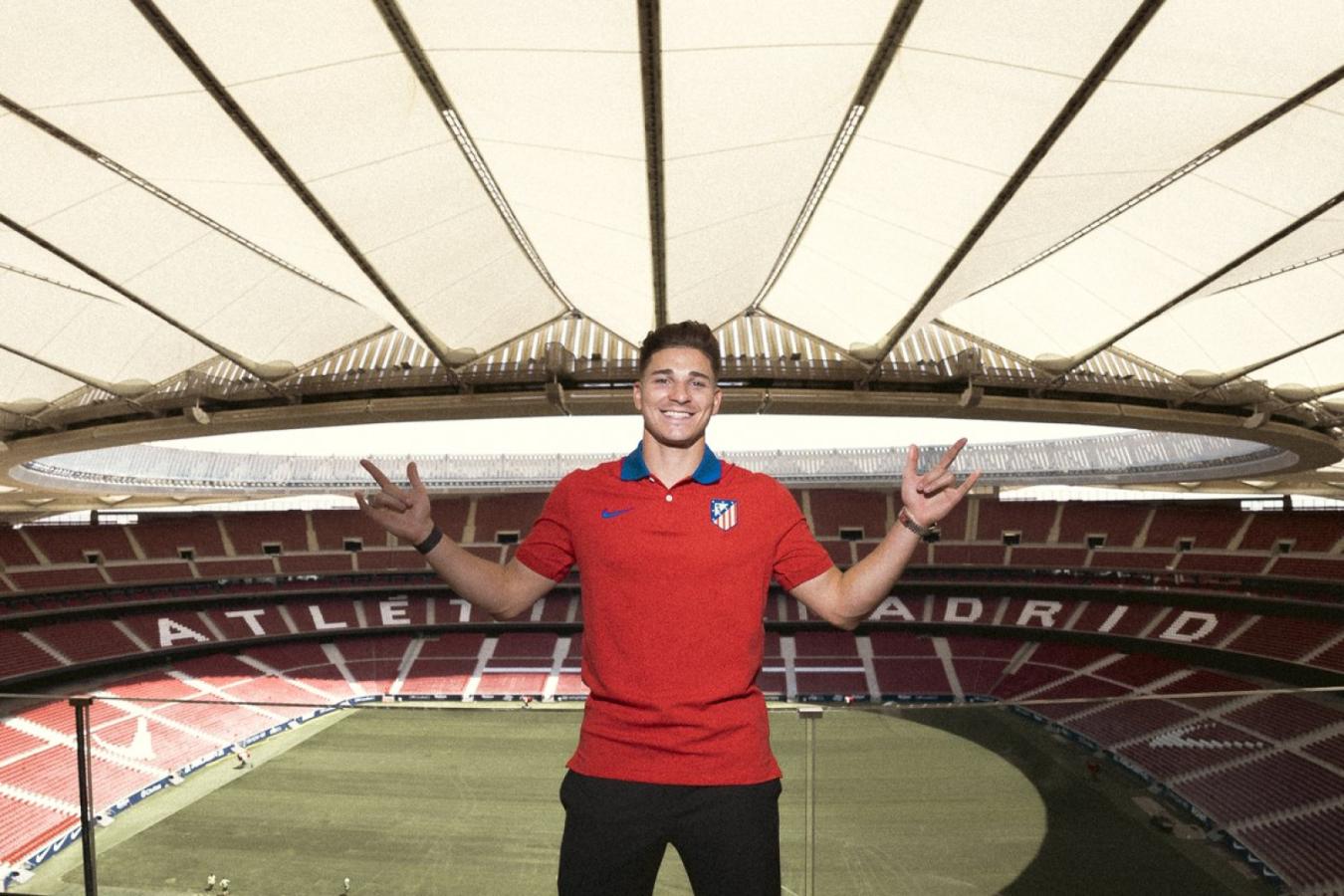 Imagen Julián y el Metropolitano, su nueva casa.