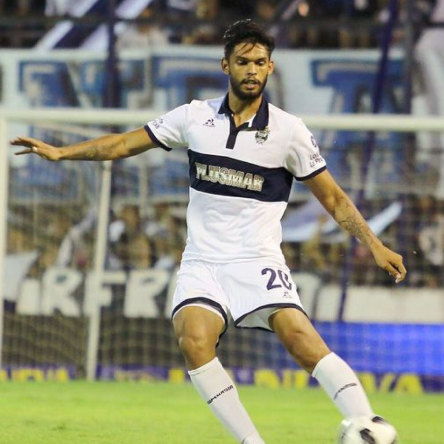 Imagen Gimnasia, el primer paso de Omar Alderete en Argentina