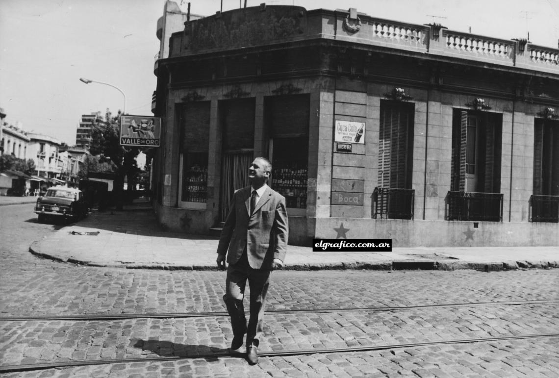 Blanes y Necochea. Allá en la Boca. La antigua sede de ¨El Fortín¨. Ya no existe.