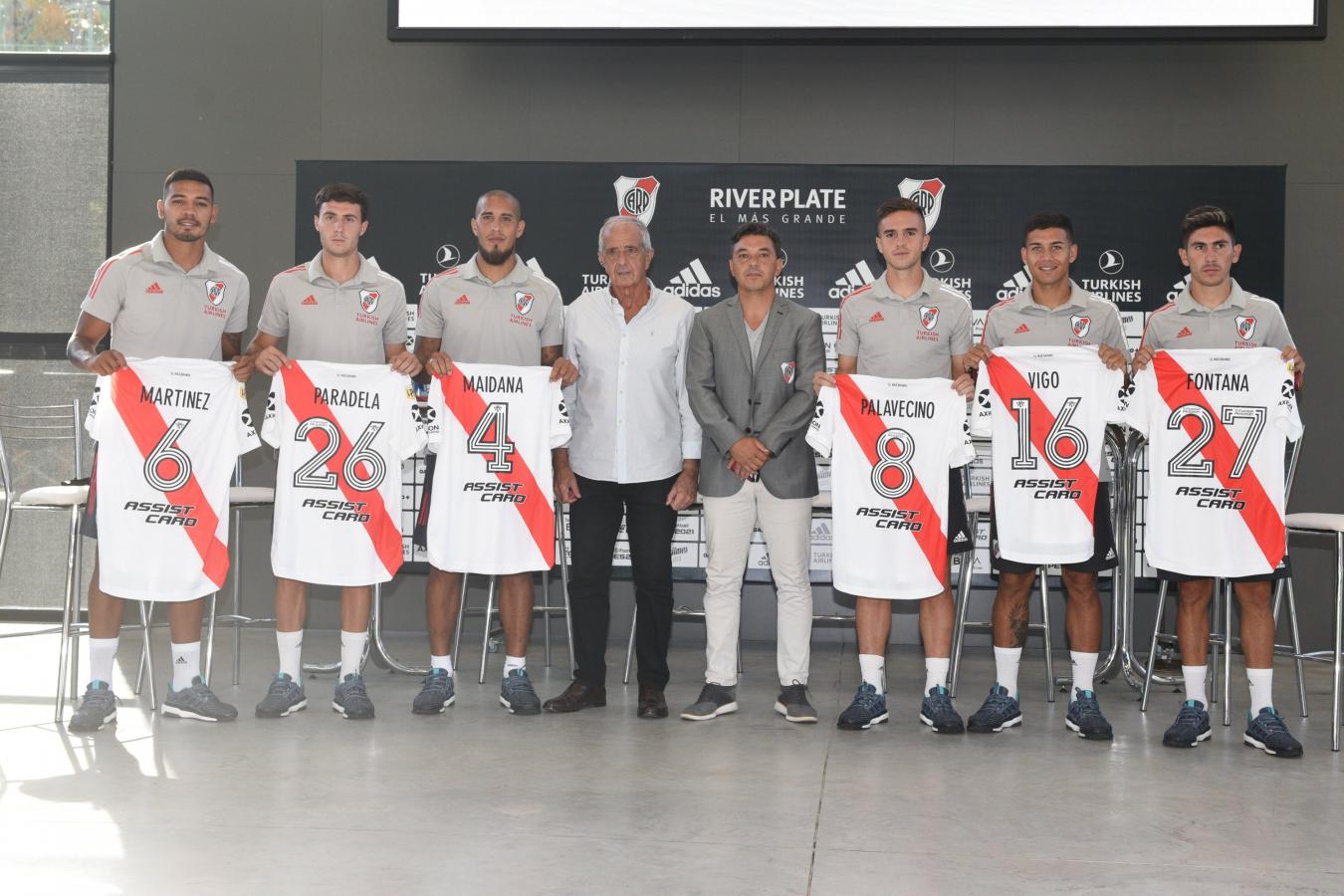 Imagen Gallardo y D'Onofrio junto a todos los refuerzos de River en el primer mercado de pases de 2021