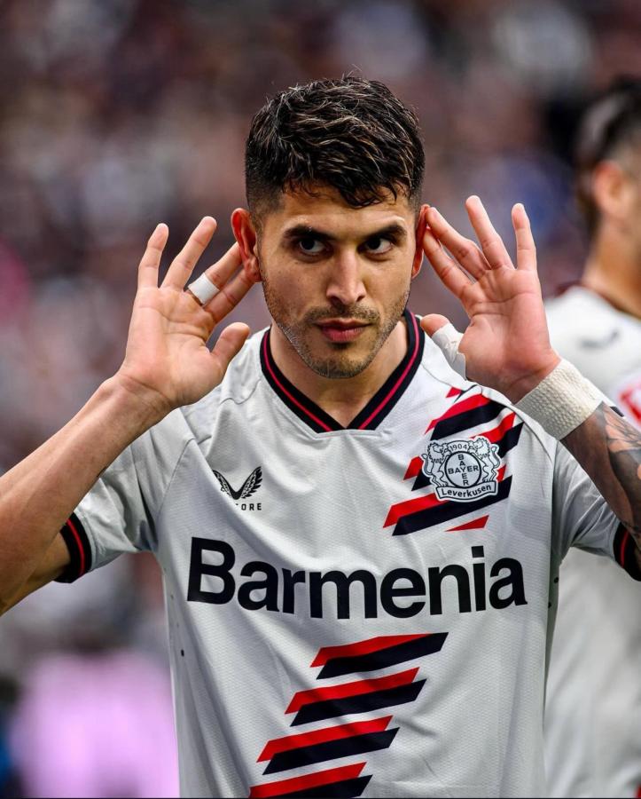 Imagen Exequiel Palacios escucha ofertas. La de Al Ahli es la más seductora.