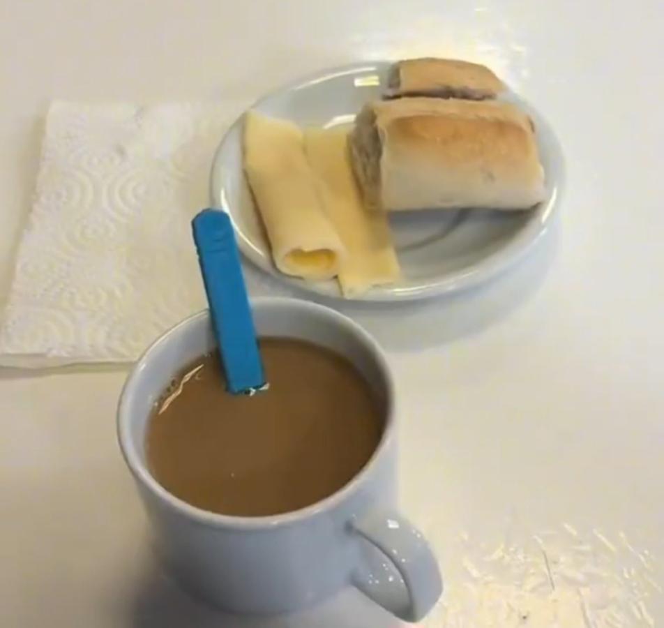Imagen El desayuno de la pensión Azulgrana generó polémica y muchos memes.