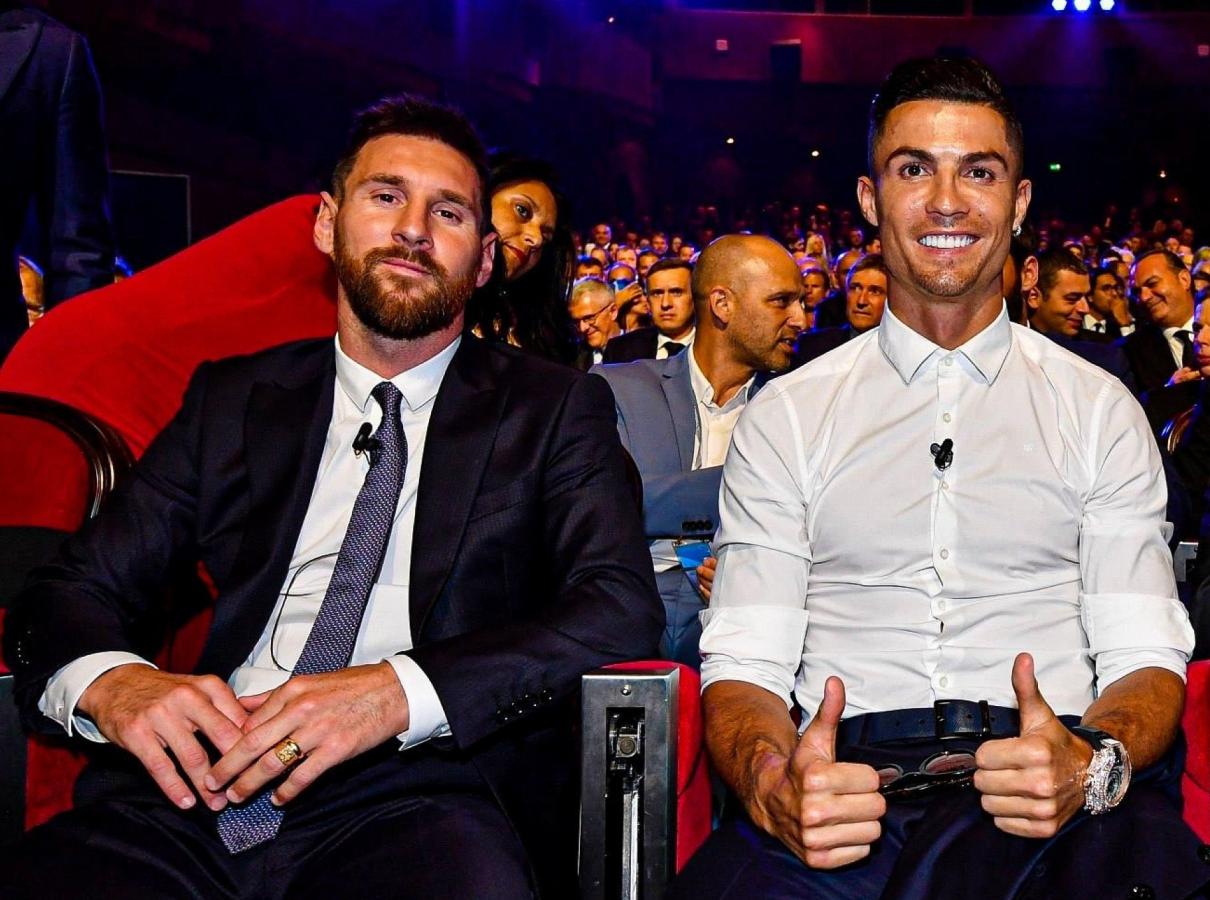 messi y ronaldo hablando