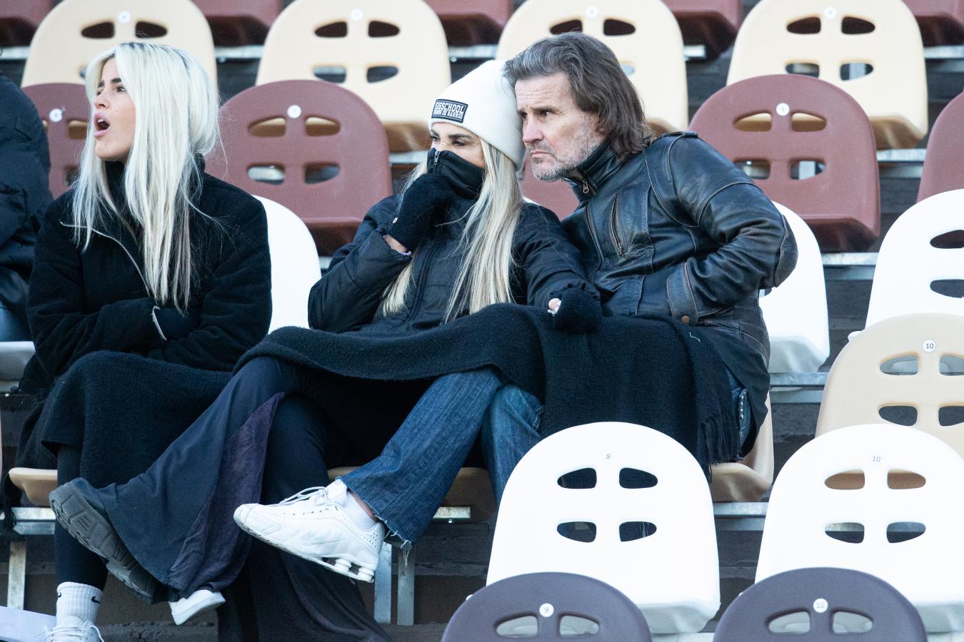 Imagen Ruben Dario Insua, presente en el estadio de Platense.