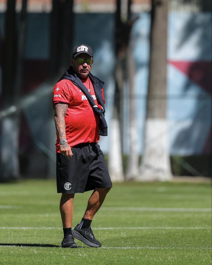Imagen ¿El Turco Mohamed, DT de México para el Mundial 2030?