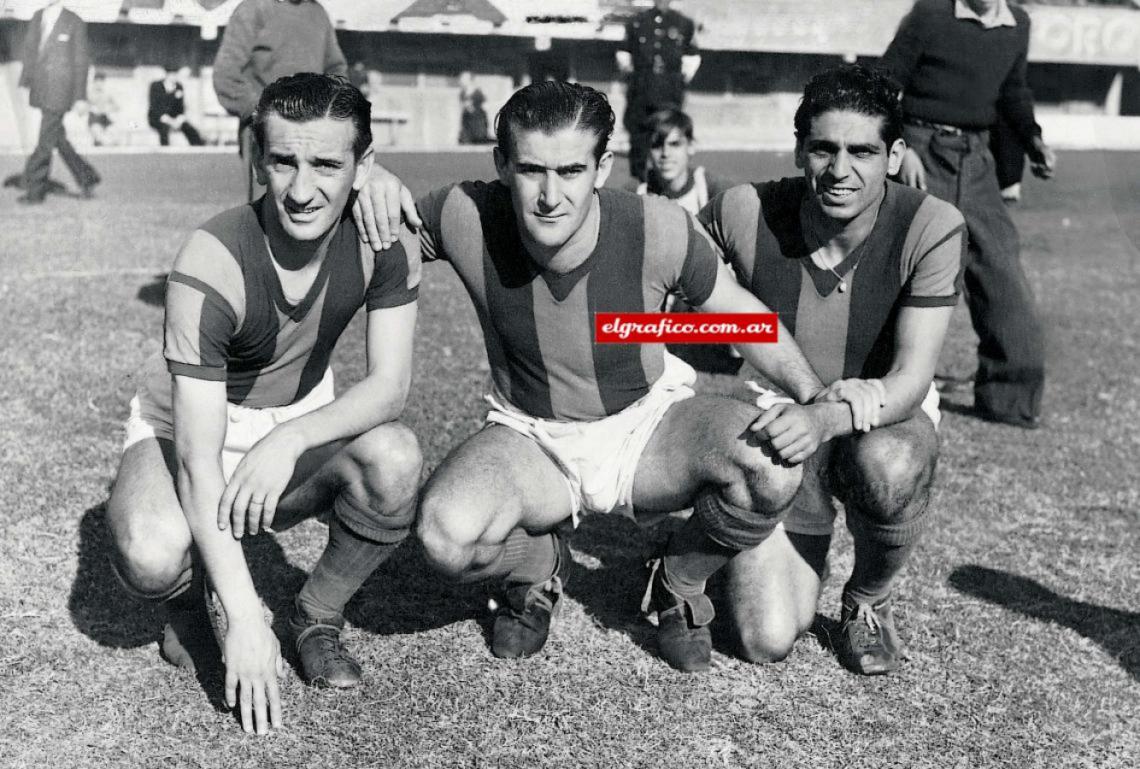 Imagen Fútbol de oro. Armando Farro, René Pontoni y Rinaldo Martino formaron un terceto de alto nivel futbolístico y de eficacia notable.