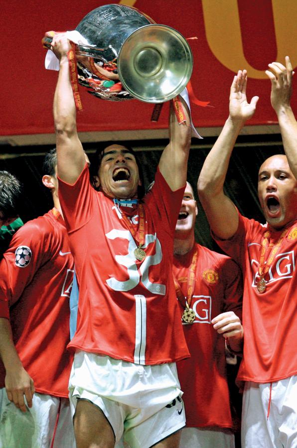 Imagen Tevez en el Manchester United, ganó todo lo que jugó