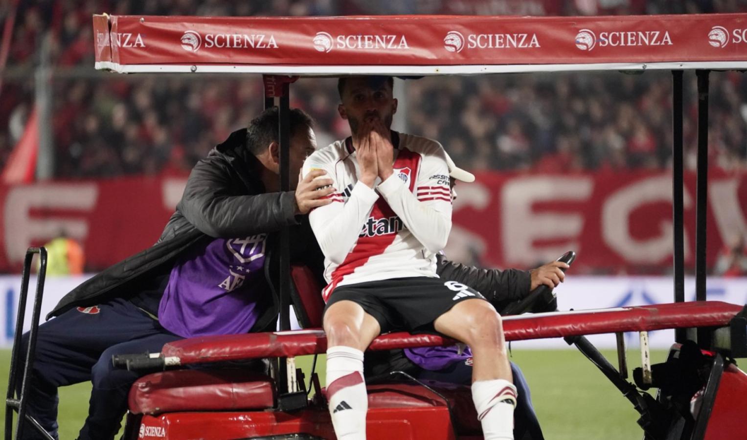 Imagen Pezzella salió llorando del Libertadores de América. Ya sabía lo que le había pasado.
