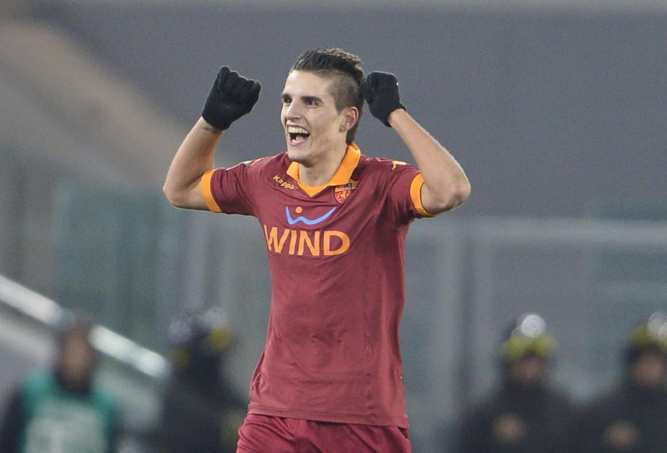 Imagen Lamela y la camiseta de Roma. Fue su primer club europeo.
