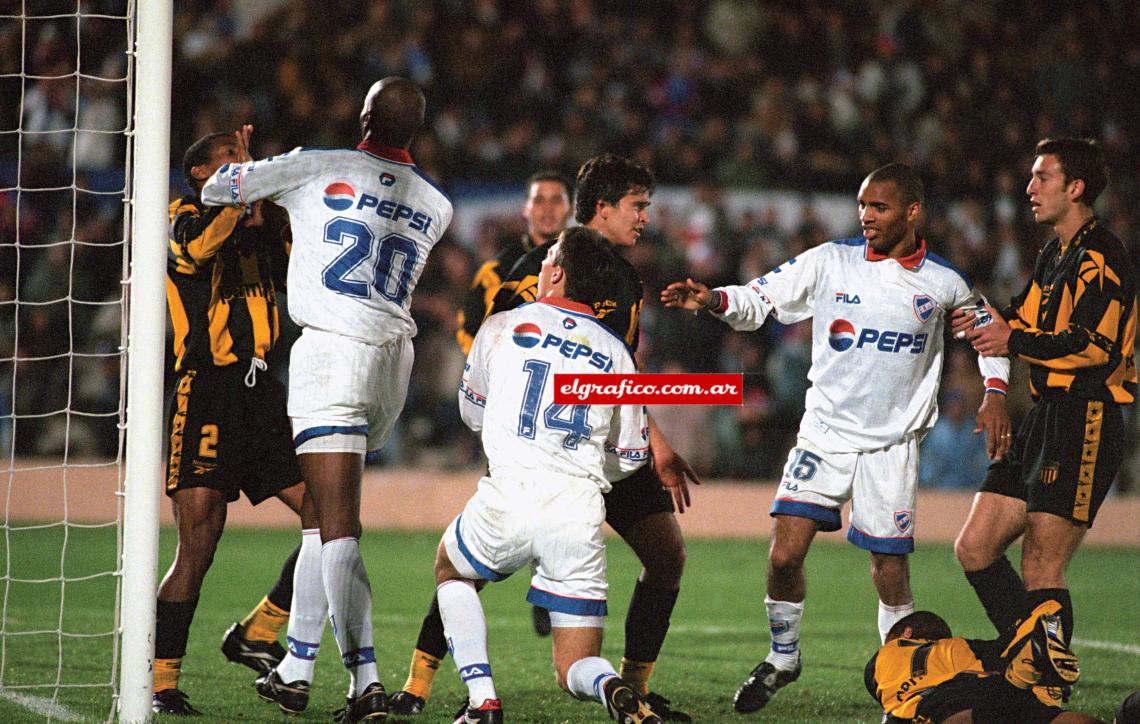 Imagen Peñarol - Nacional.