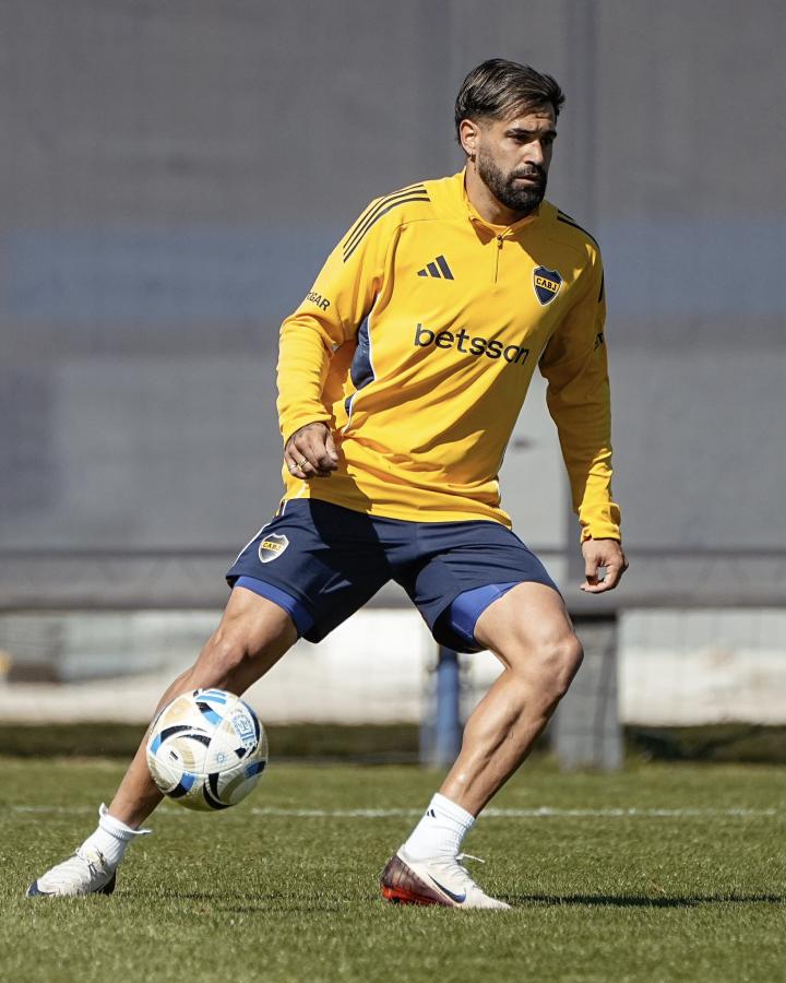 Imagen Milton Giménez tendría una nueva chance desde el inicio en Boca.