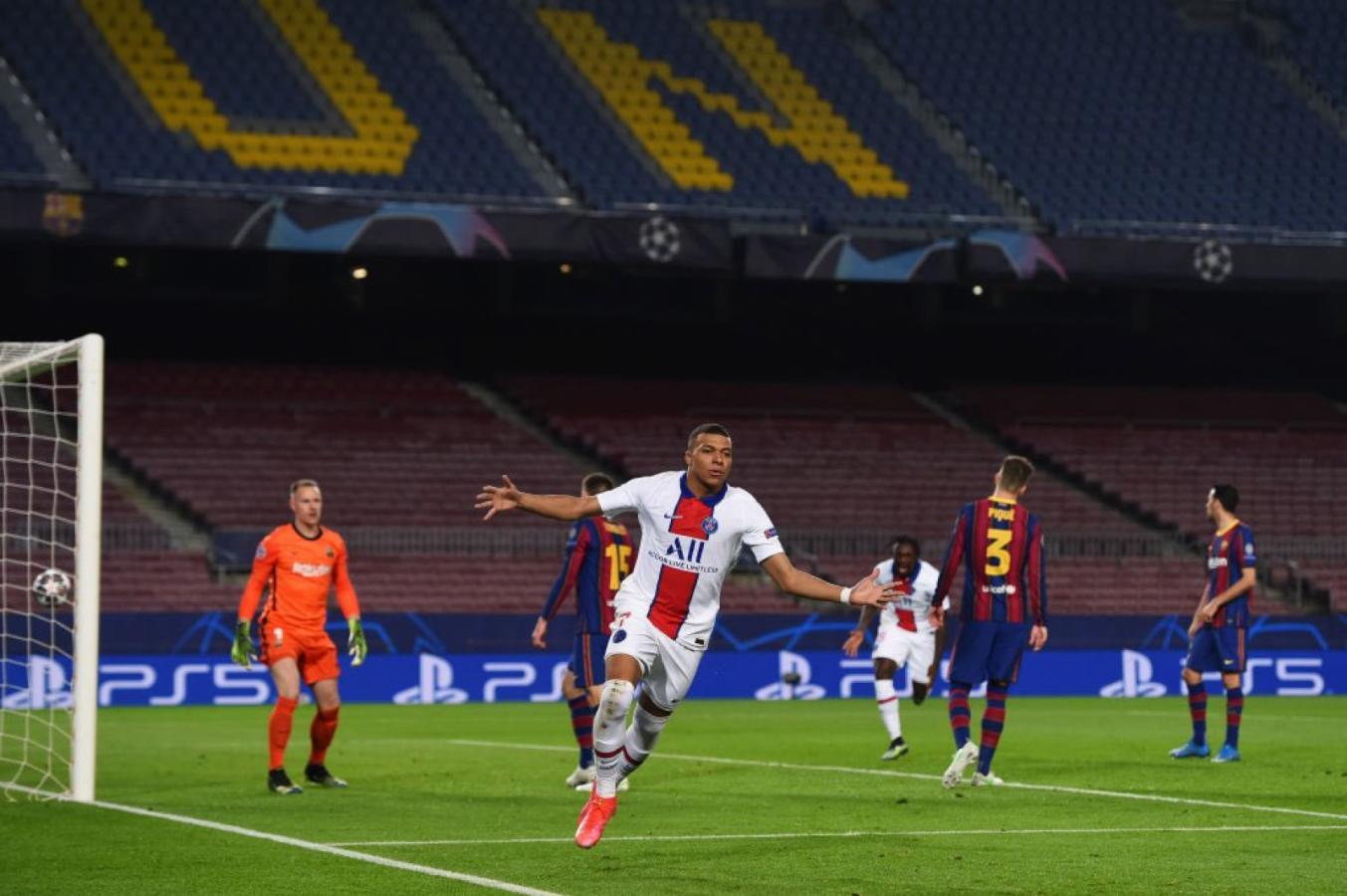 Kylian Mbappé y una noche para el recuerdo: marcó 3 goles en el Camp Nou