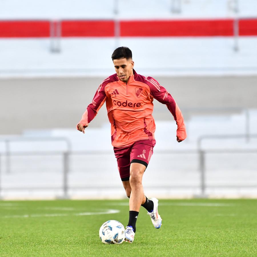 Imagen Maxi Meza podría ser preservado para el choque del martes con Colo Colo.