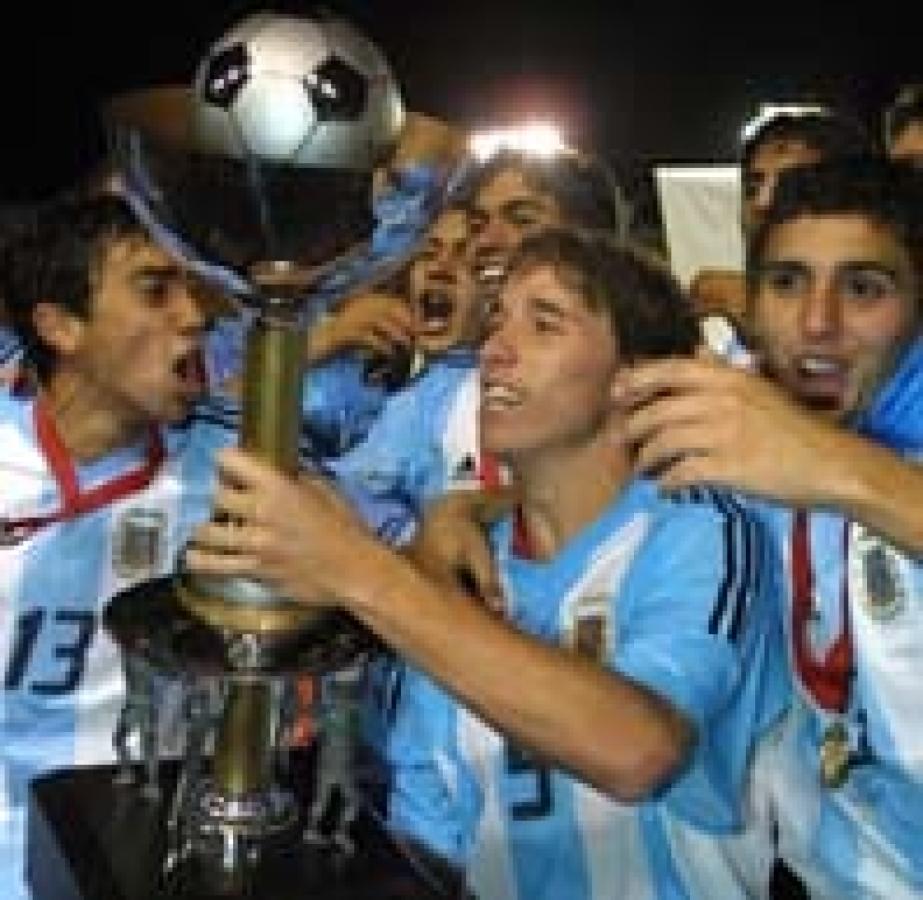 Imagen Argentina campeón sub 17 2003