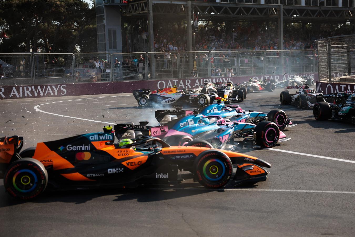 Imagen de Franco Colapinto protagonizó un choque y abandonó en el Gran Premio de Azerbaiyán