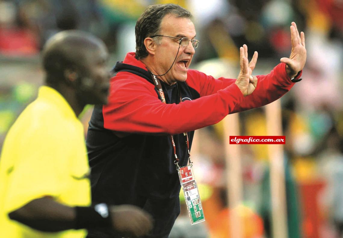 Imagen Marcelo Bielsa dirigió a Chile.