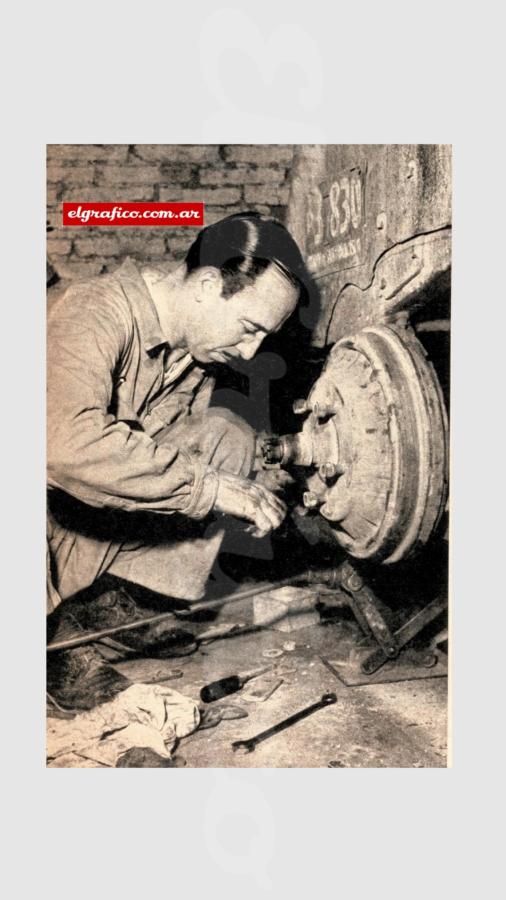 Imagen Nunca antes piloto alguno ha podido inscribir su nombre tantas veces en una sola carrera como lo hizo Oscar en Tres Arroyos. Con la victoria de este año, Oscar ha ganado cinco veces la carrera más veloz de nuestro medio, en este caso estableciendo un nuevo record para la distancia.