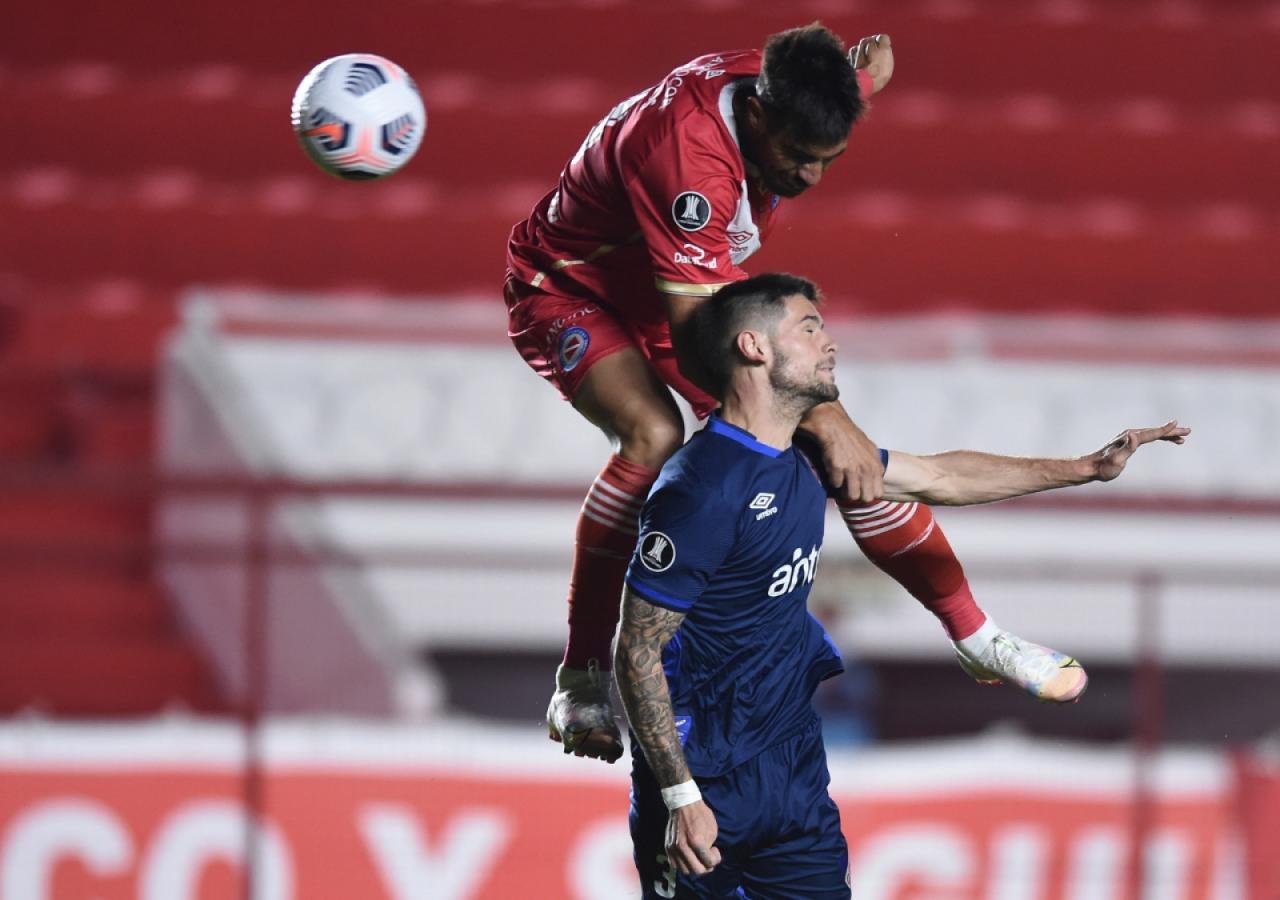 Imagen Salto alto. CONMEBOL