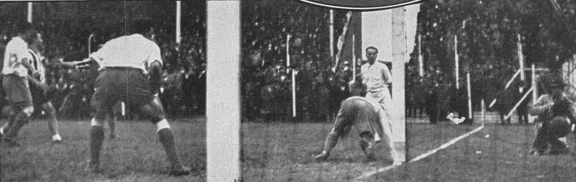 Al aprovechar un comer ejecutado por Casajús, Nolo Ferreira ha tirado al arco, pero la pelota, ligeramente desviada, sale del campo de juego, en tanto que el goalkeeper de Racing ha caído al cubrir la valla.