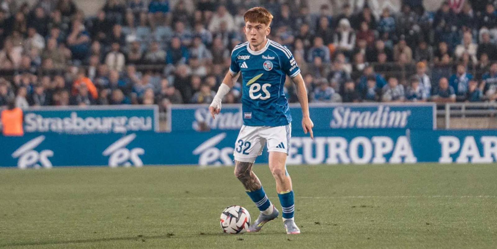 Imagen Valentín Barco se asentó en Racing de Estrasburgo y firmó hasta 2029.