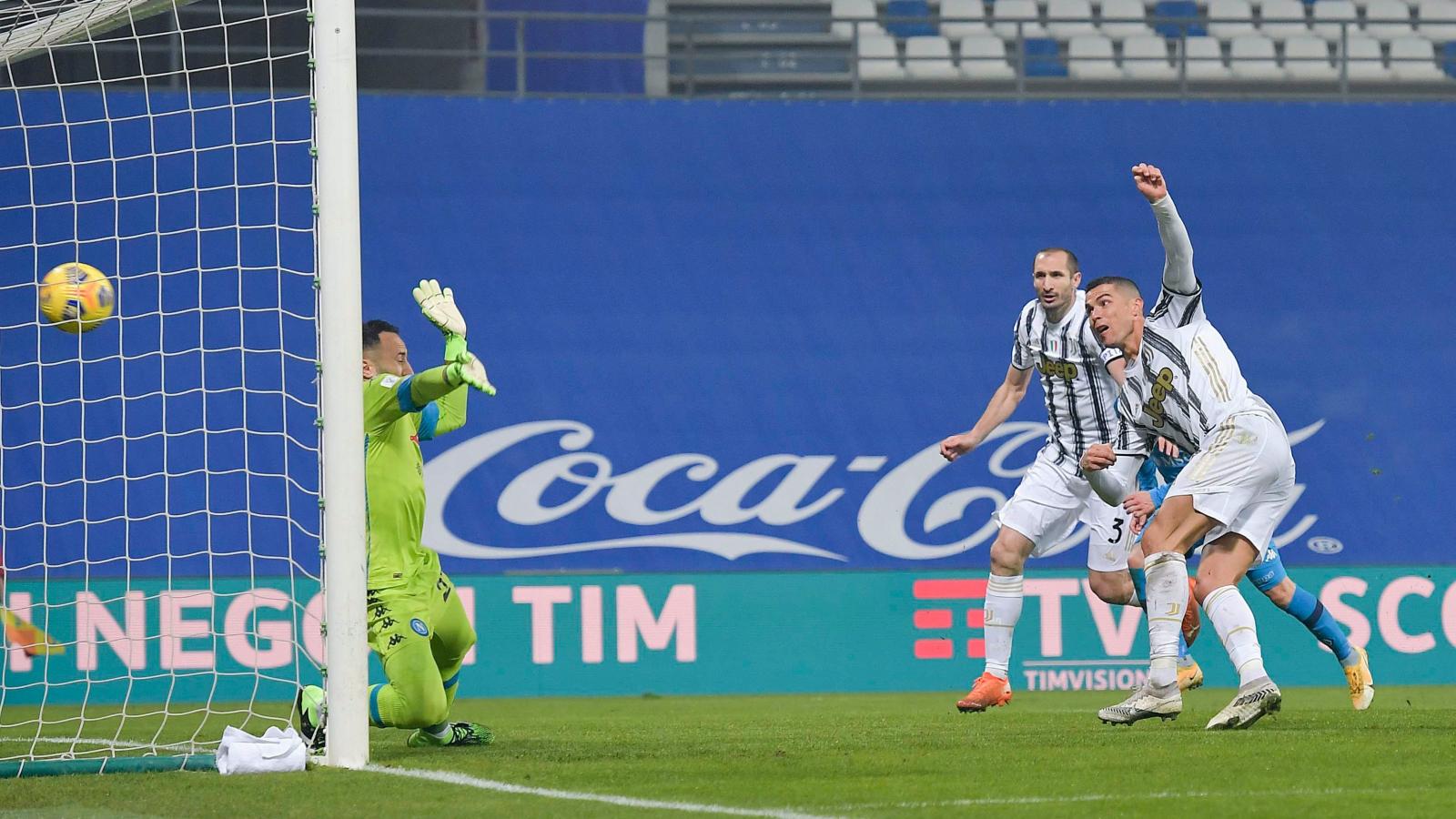 Con un gol de Cristiano Ronaldo, Juventus venció 2-0 al Napoli