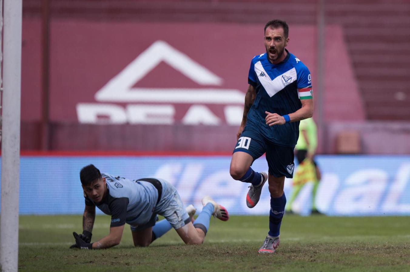 Velez Recibe A Defensa Y Justicia El Grafico