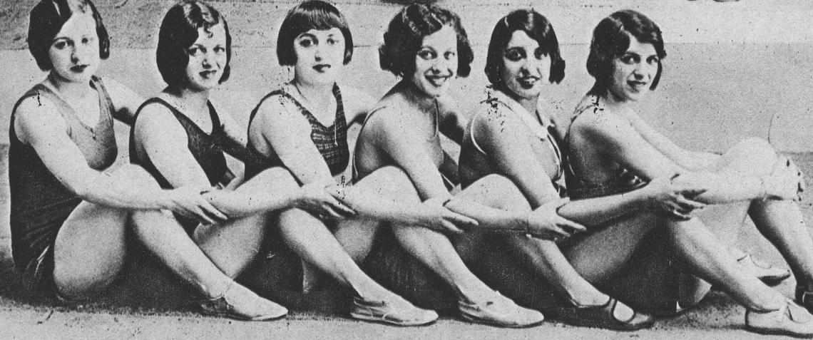 Las bellas criollas, ahora en traje de baño. Todas eran parte del elenco estable del Teatro Maipo.