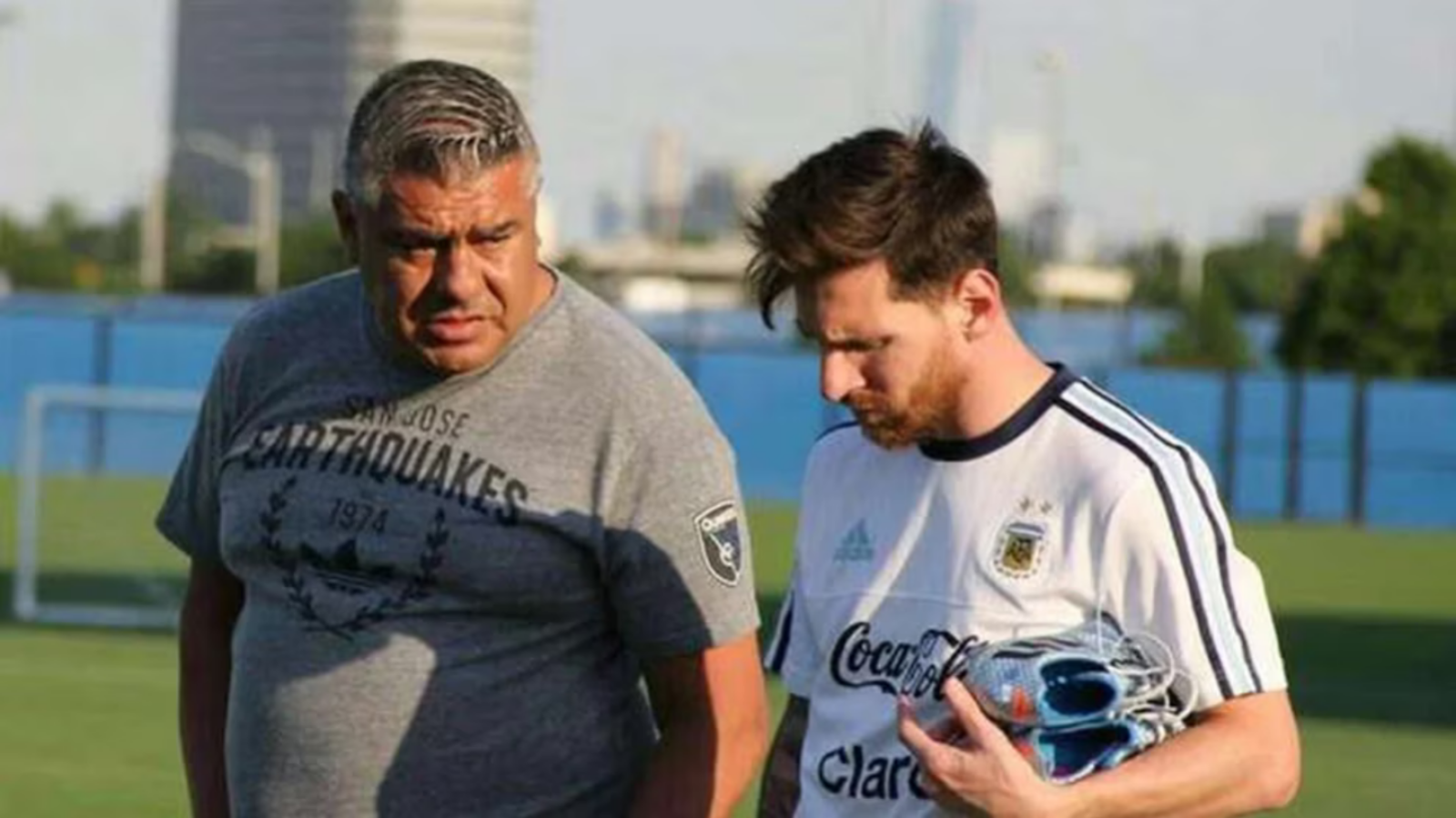 Imagen Messi y Claudio Tapia.