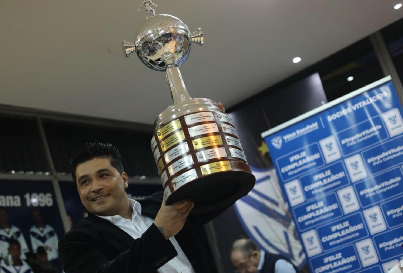 Imagen El Turco es uno de los grandes ídolos de la historia de Vélez.