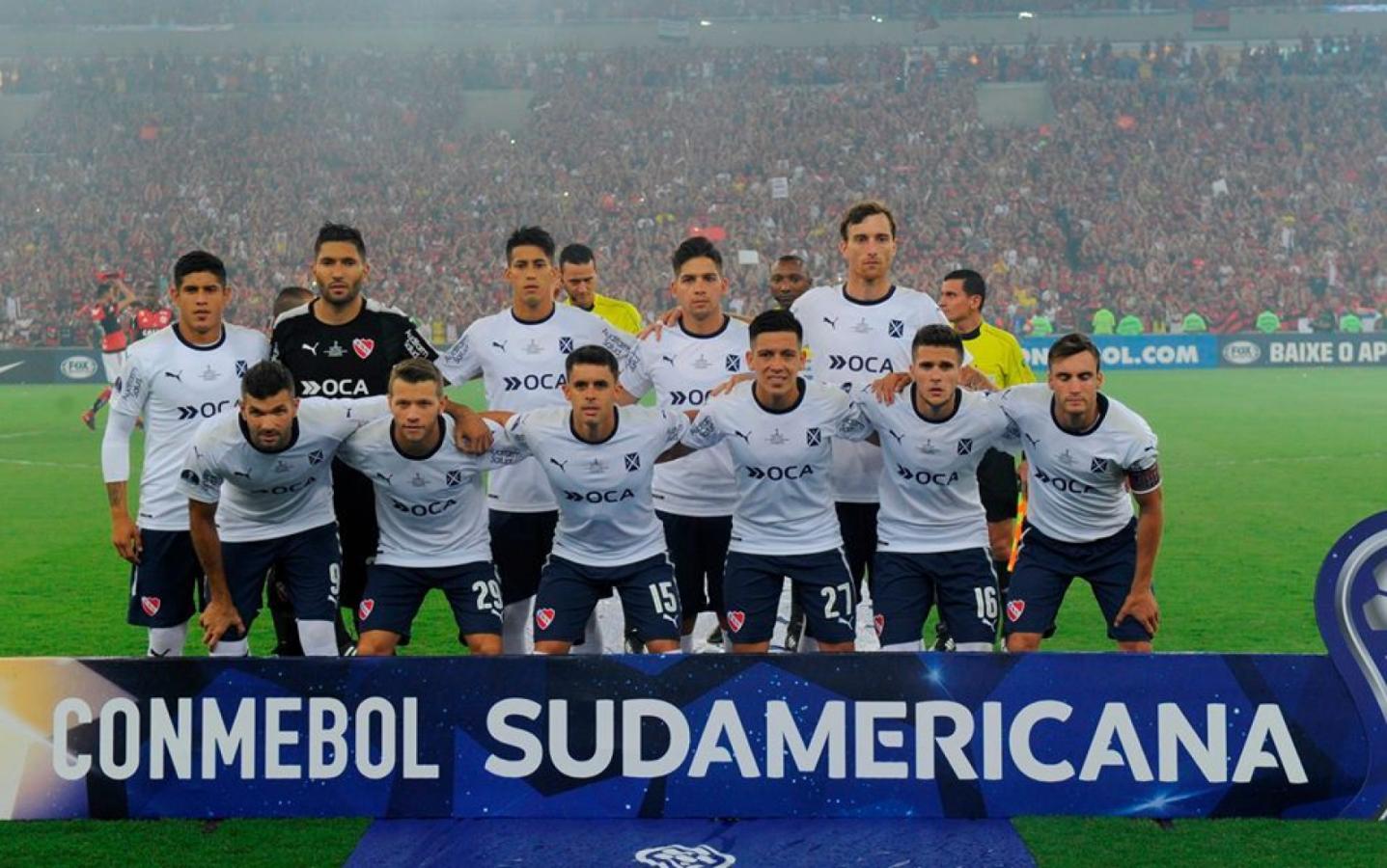 Imagen Fabricio Bustos, el único de los 11 titulares que dio la vuelta en el Maracaná que sobrevive en el actual Independiente 