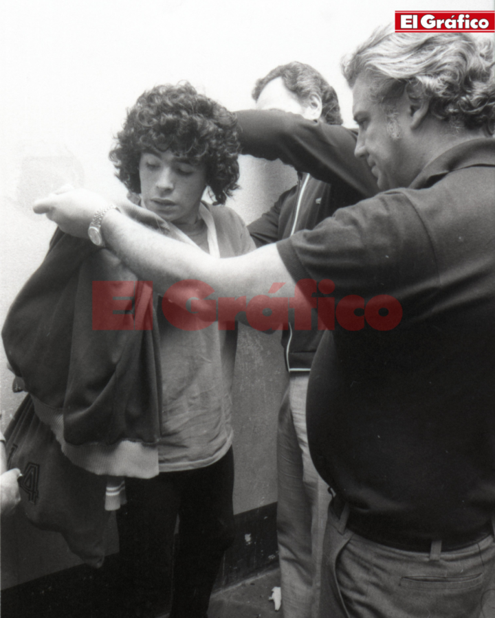 Imagen Después del encuentro, Diego es asistido