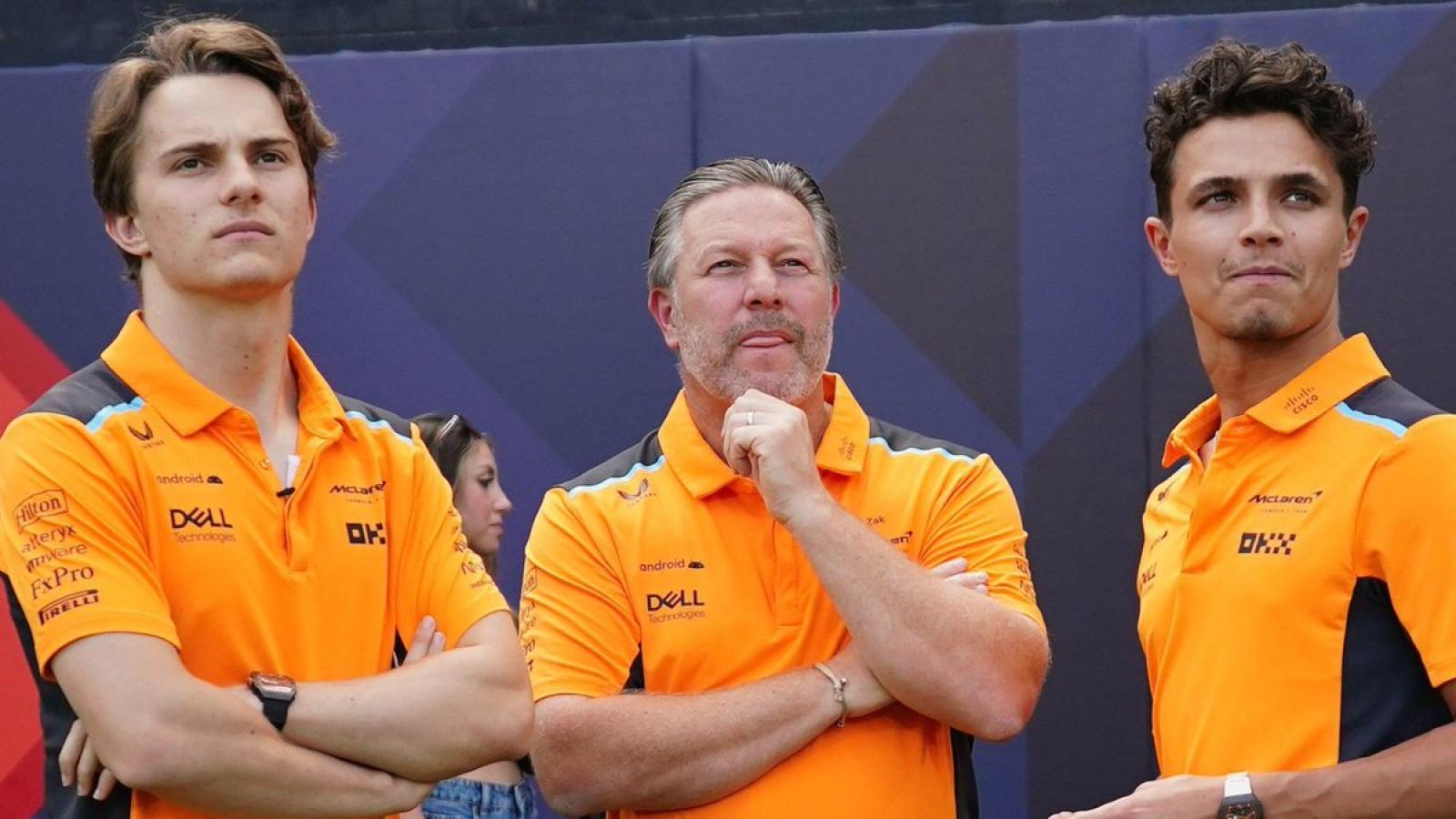 Imagen Piastri, Brown y Norris. Este año la interna en McLaren ha sido feroz por momentos.