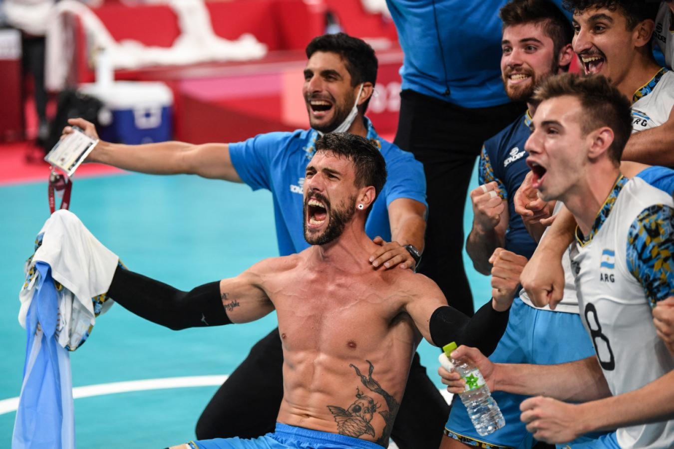 Imagen La euforia argentina tras conseguir la medalla de bronce en Tokio.