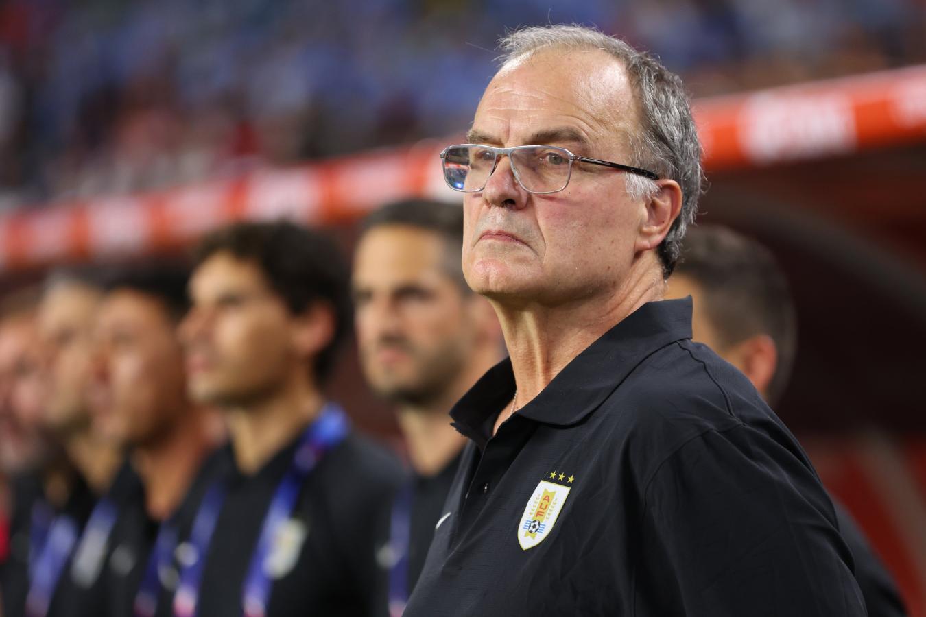 Imagen Bielsa, afectado por las acusaciones de destrato por parte de Suárez y otros jugadores.