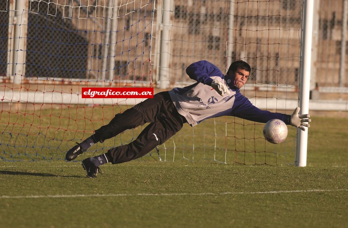 Buzo arquero san clearance lorenzo