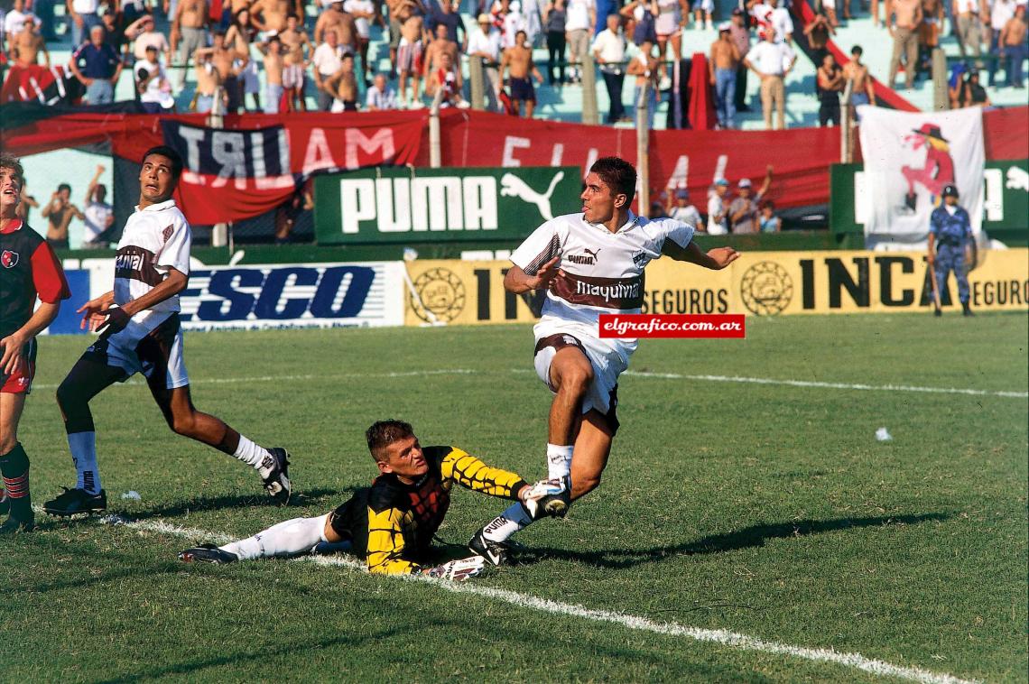 Imagen Platense fue el club que le dio la posibilidad de jugar en primera división y mostrarse.