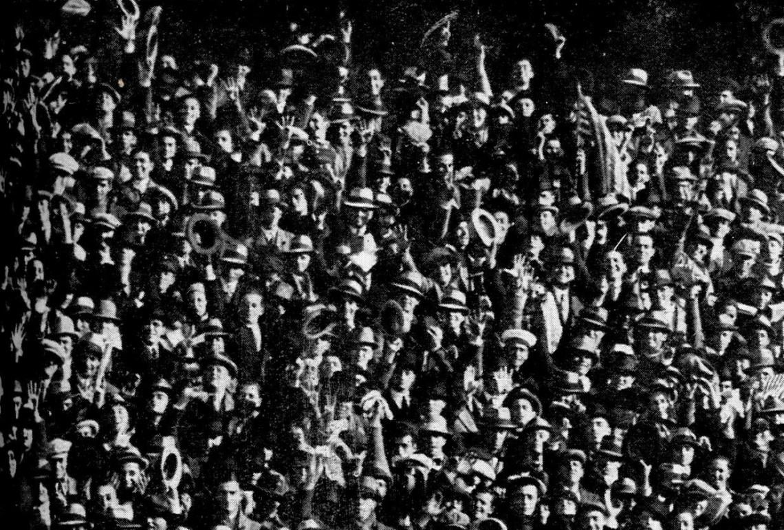 25.000 personas que asistieron a la lucha.