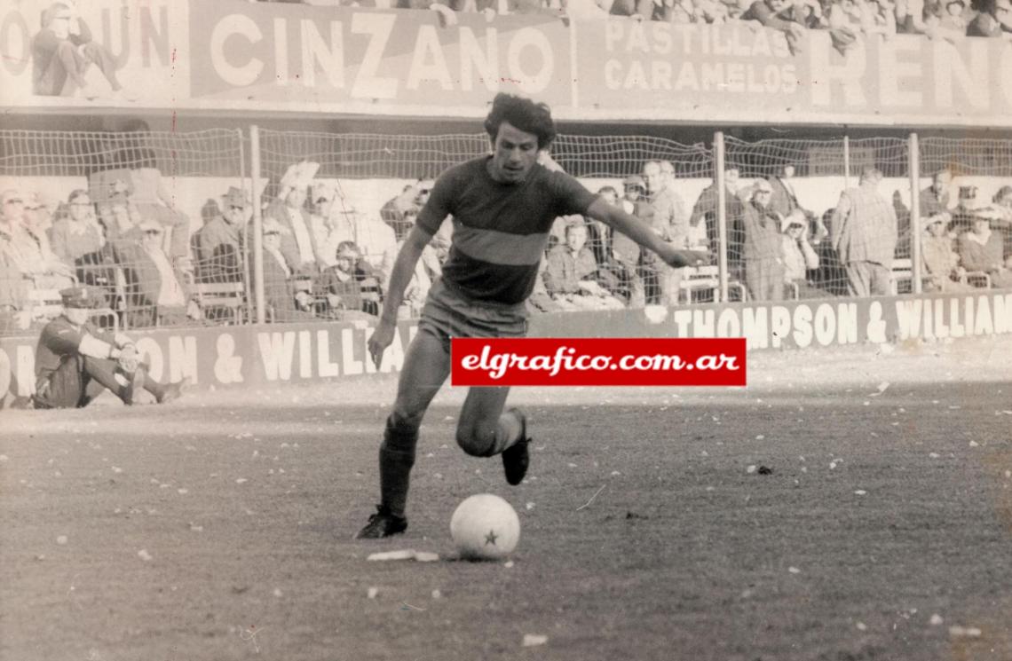 Imagen En el Xeneize ganó el Nacional de 1969, el de 1970 y la Copa Argentina del 69.