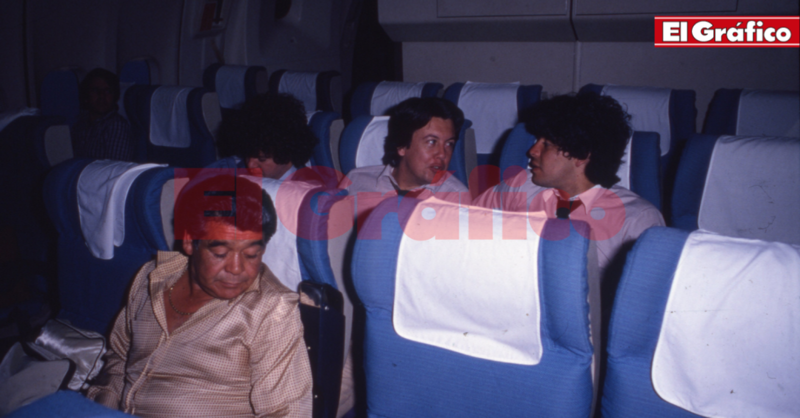 Imagen Jorge Cysterpiller, Guillermo Blanco, Diego y don Diego Maradona.