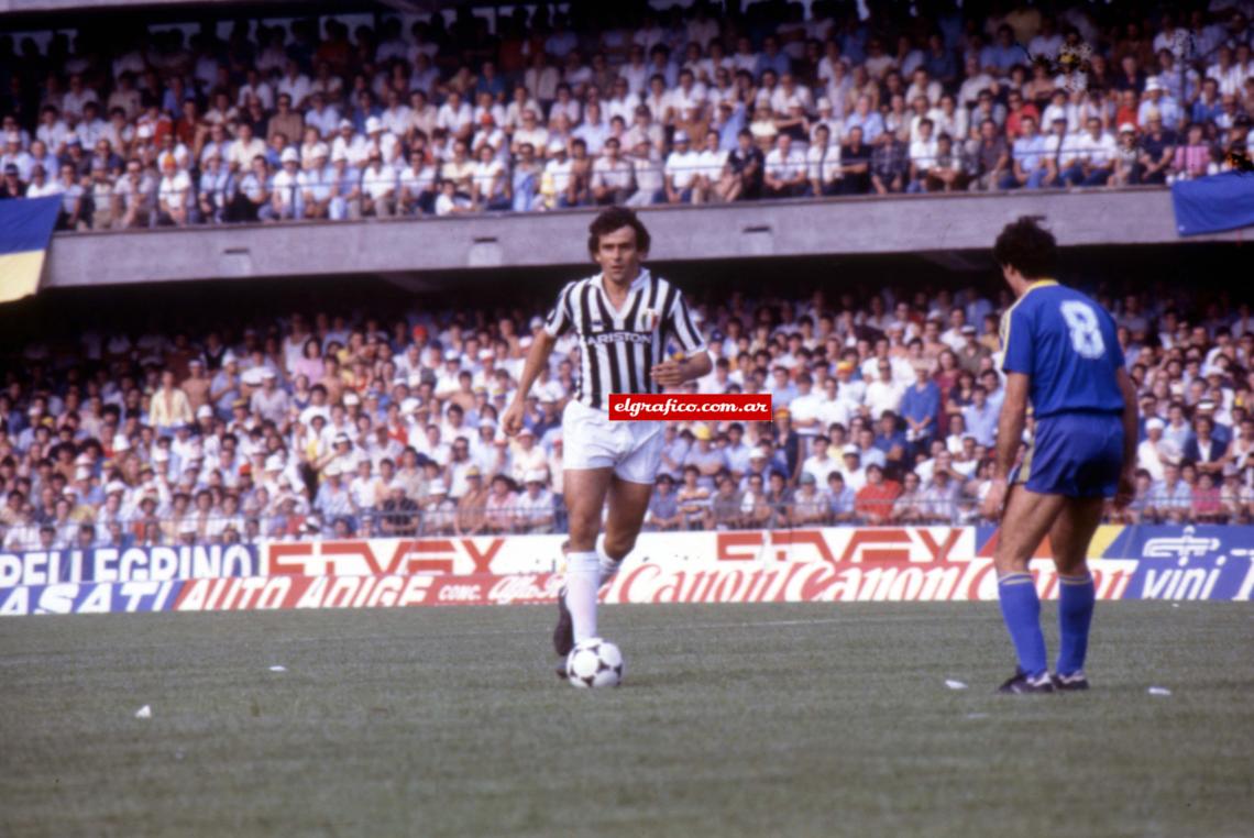 Imagen Referente absoluto de Juventus, donde además de ganar títulos dejó un legado de un fútbol exquisito.